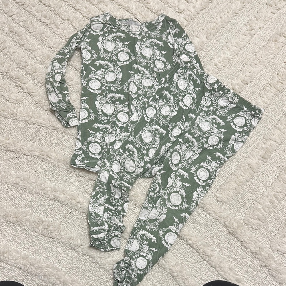 Floral Green and White Pajama Set- Kate Quinn Bamboo